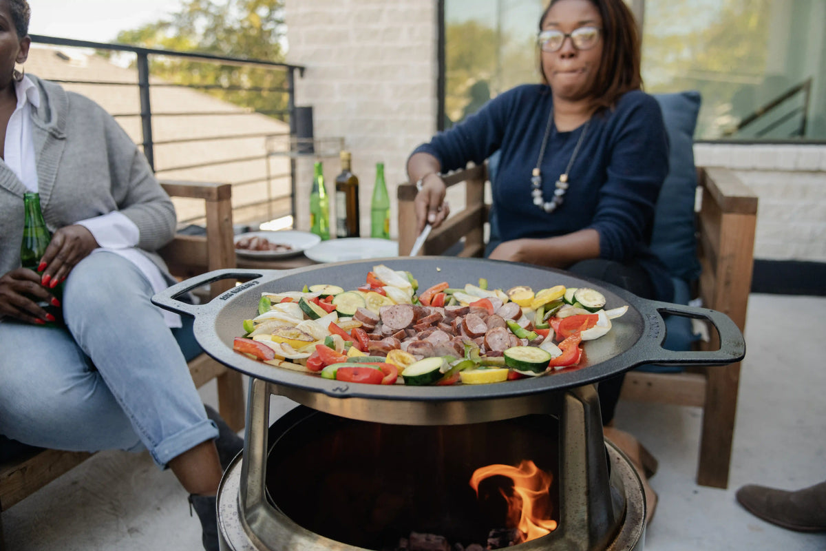 30" Fire Pit Cast Iron Wok Top + Hub