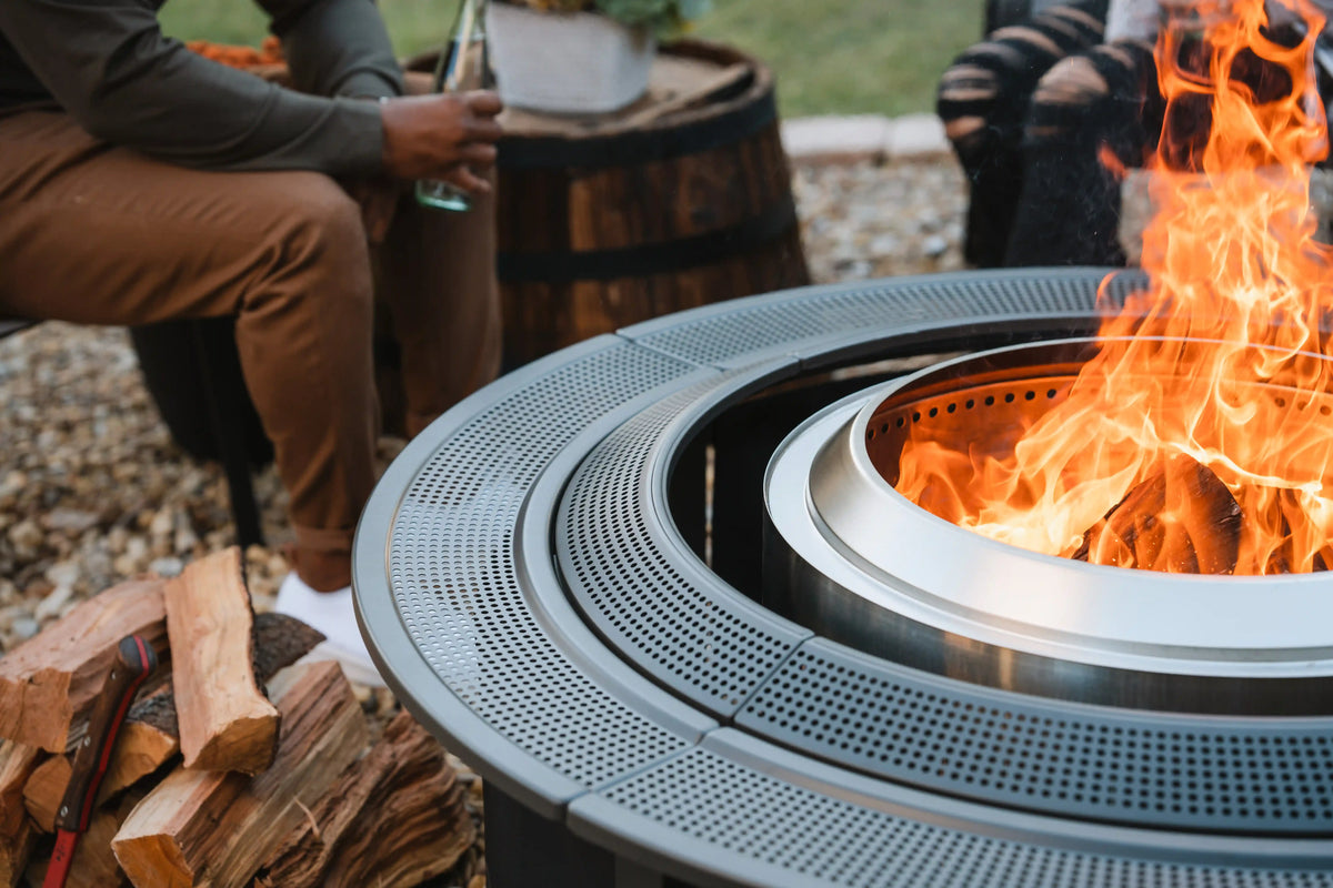 Bonfire 19.5" Fire Pit + Surround Bundle